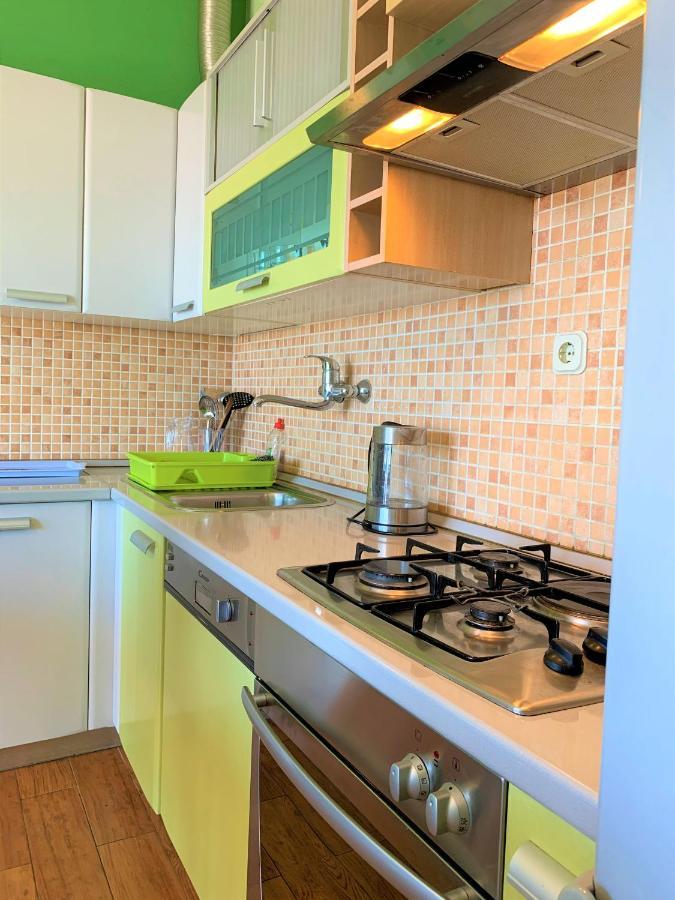 Roko Apartment House Примоштен Екстер'єр фото
